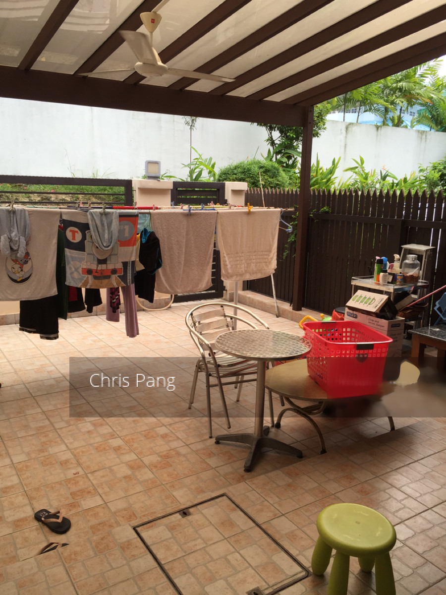 Upper East Coast Road (D16), Terrace For Sale 76119942